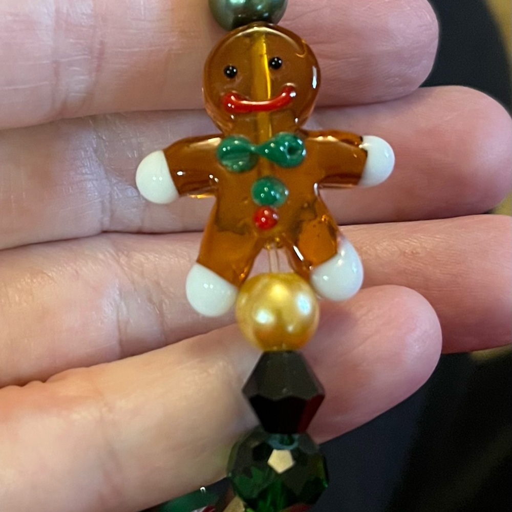 HOLIDAY GINGERBREAD BRACELET - Picture 3 of 6